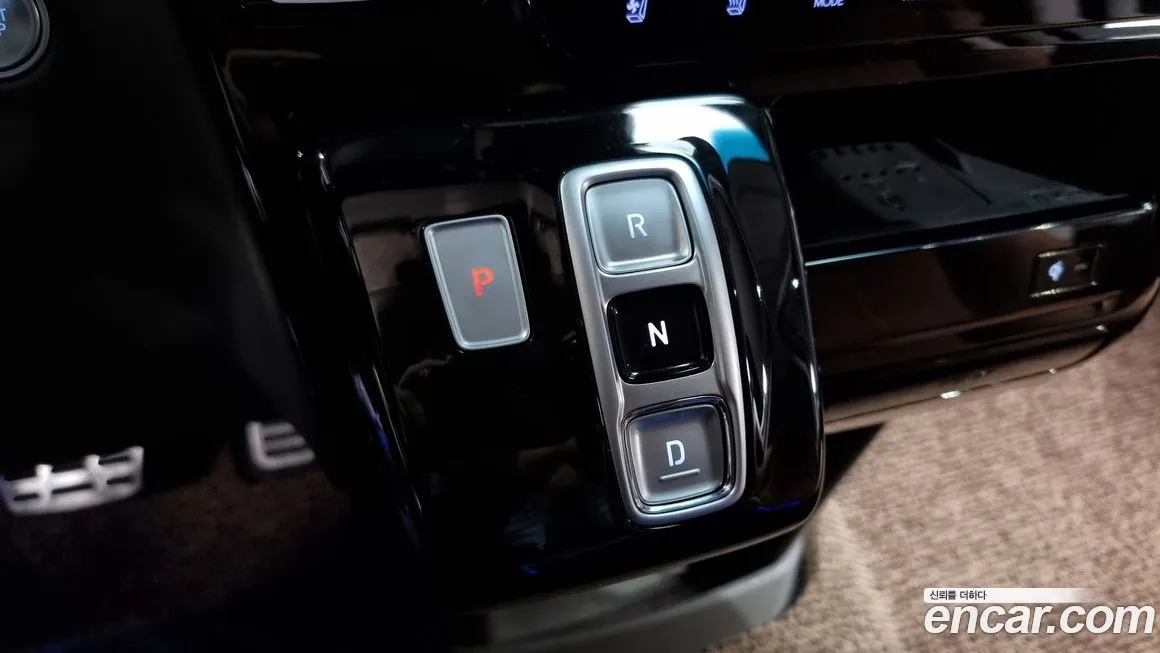 Hyundai Staria 2023 из KR, фото 9