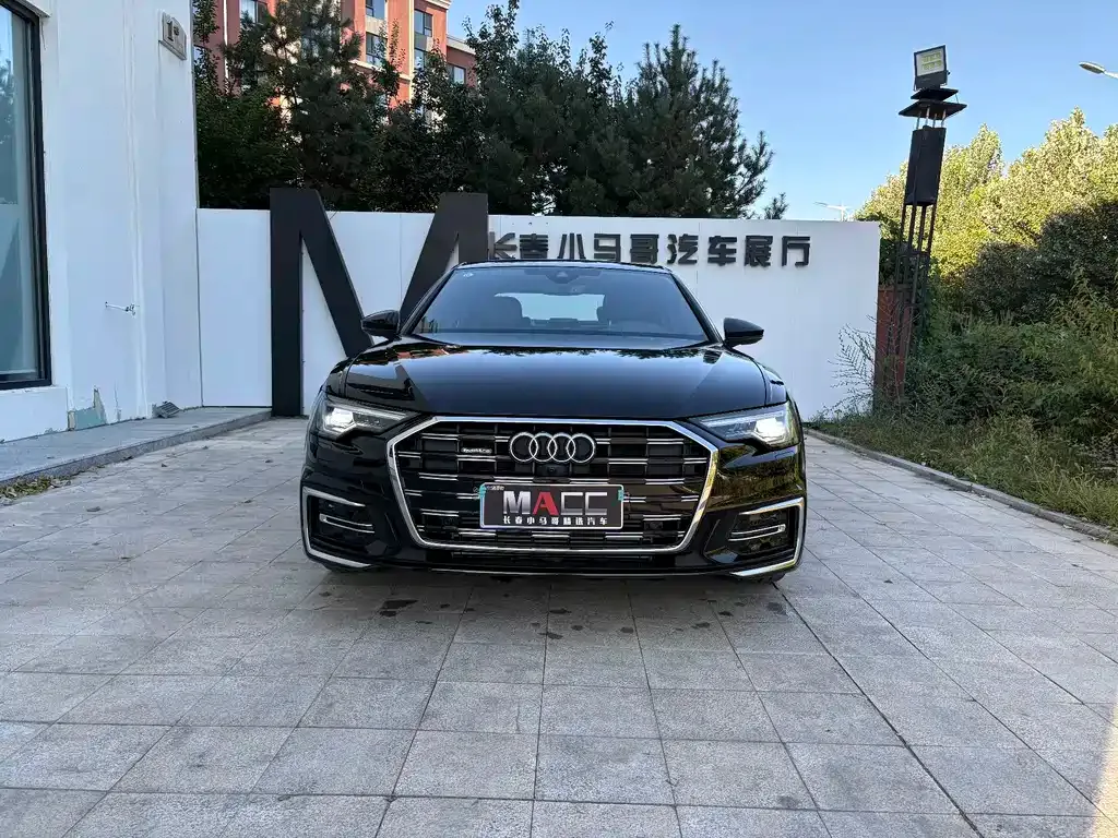 Audi A6L 2025 из CN, фото 2