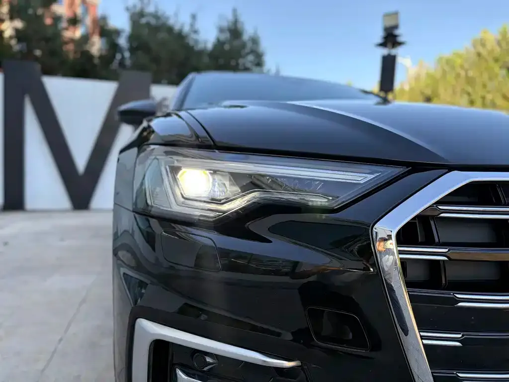 Audi A6L 2025 из CN, фото 5