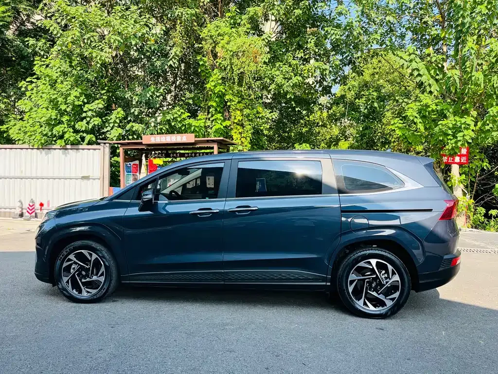 Hyundai Custo 2024 из CN, фото 4