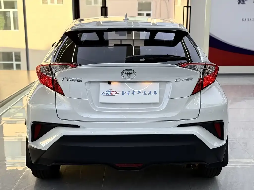 Toyota C-HR 2022 из CN, фото 7