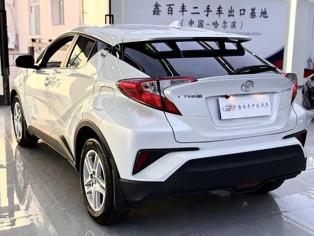 Toyota C-HR 2022 из CN, фото 8