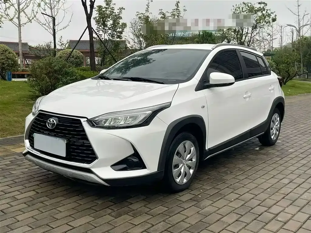 Toyota Yaris L 2023 из CN, фото 1