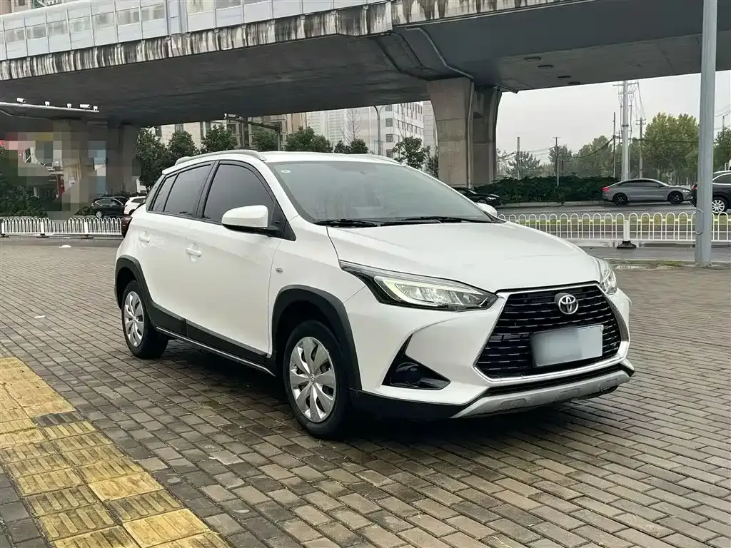 Toyota Yaris L 2023 из CN, фото 4
