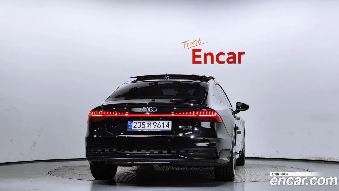Audi A7 — фото 4