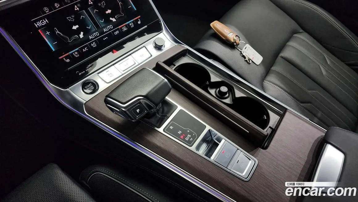 Audi A7 — фото 9