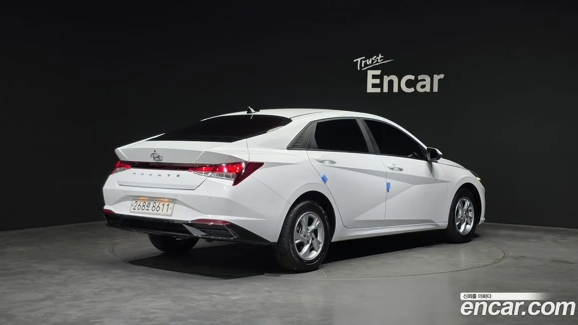 Hyundai AVANTE — фото 2