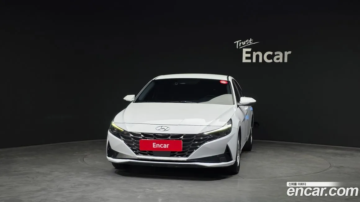 Hyundai AVANTE — фото 3