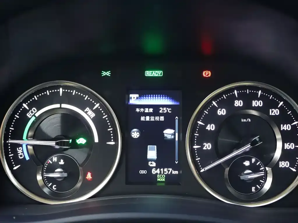 Toyota Vellfire 2023 из CN, фото 9