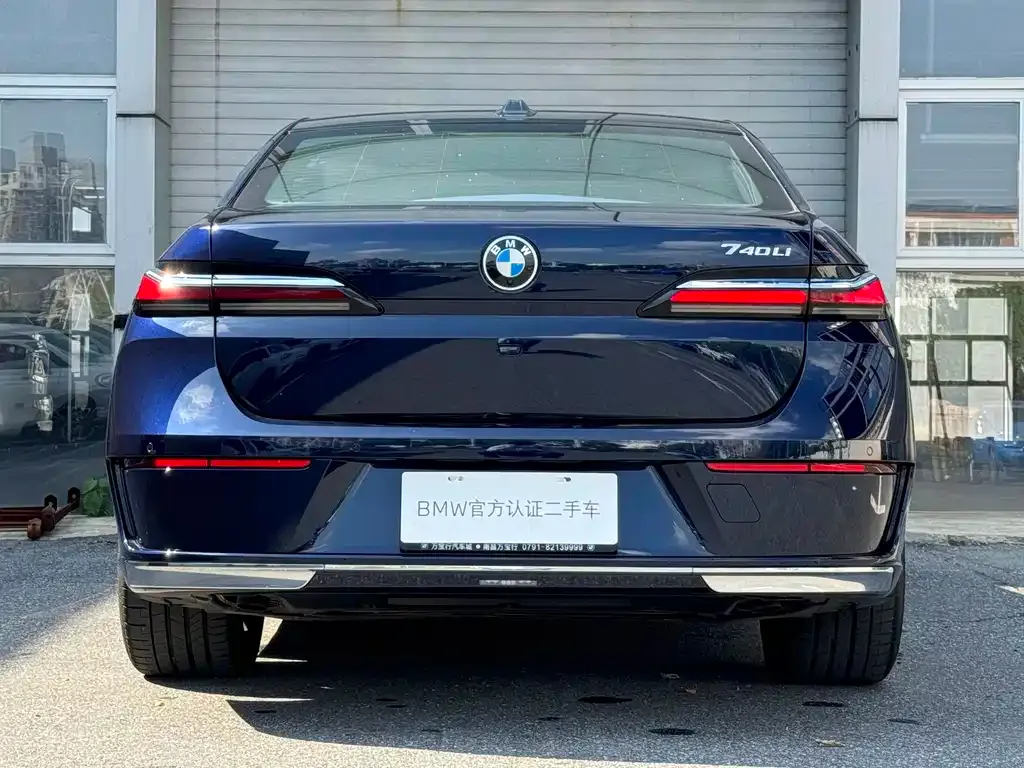 BMW 7 Series 2024 из CN, фото 6