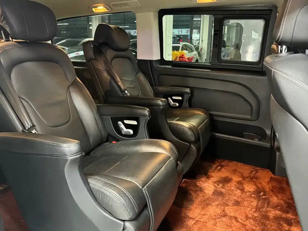 Mercedes-Benz Vito — фото 8