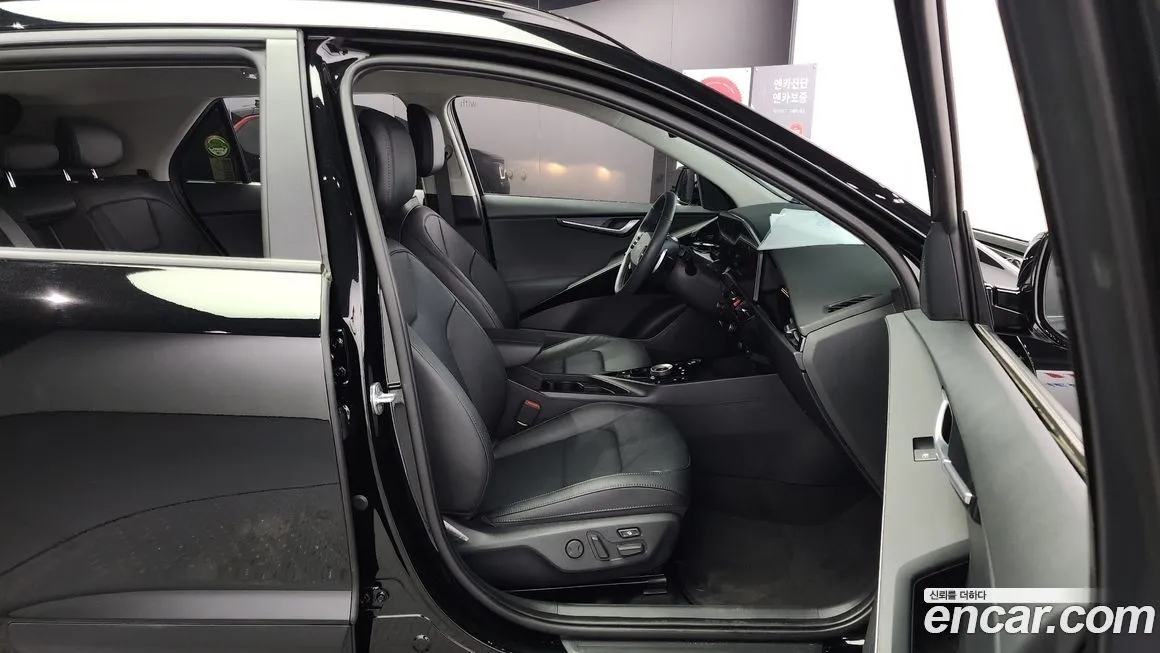Kia Niro — фото 10
