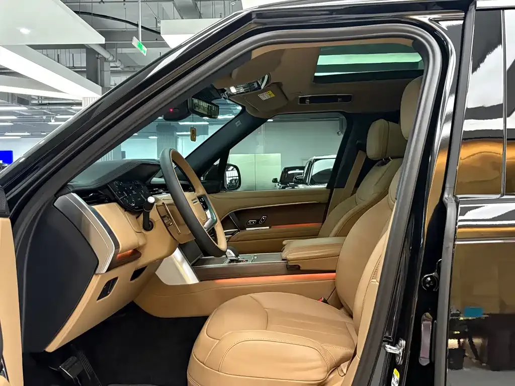 Land Rover Range Rover 2024 из CN, фото 3