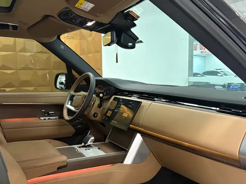 Land Rover Range Rover 2024 из CN, фото 8
