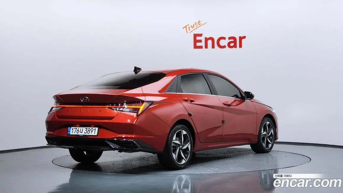 Hyundai AVANTE — фото 2