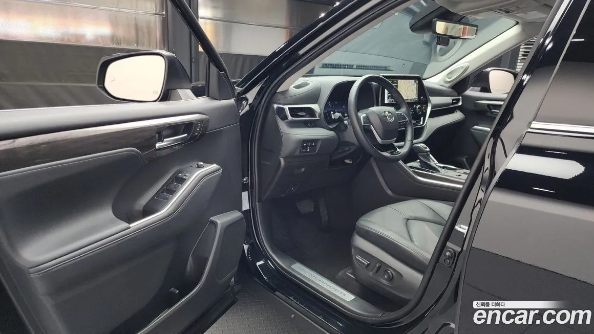 Toyota Highlander 2023 из KR, фото 10