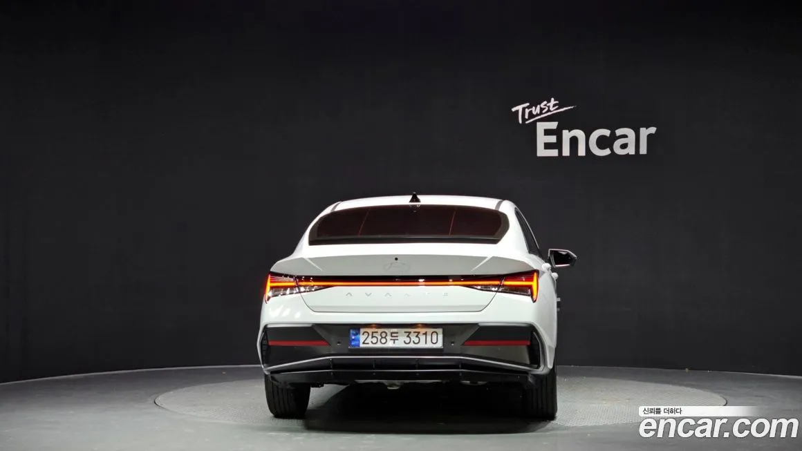 Hyundai AVANTE — фото 4
