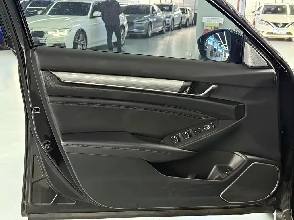 Honda Accord 2021 из CN, фото 9