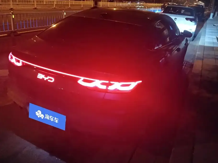 BYD Qin L — фото 3