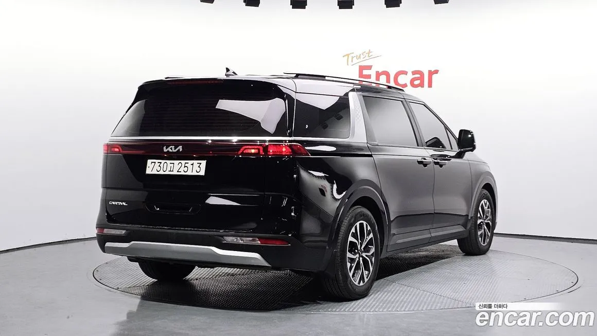 Kia Carnival 2023 из KR, фото 2