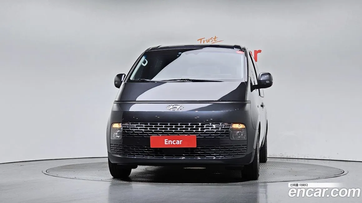 Hyundai Staria — фото 3