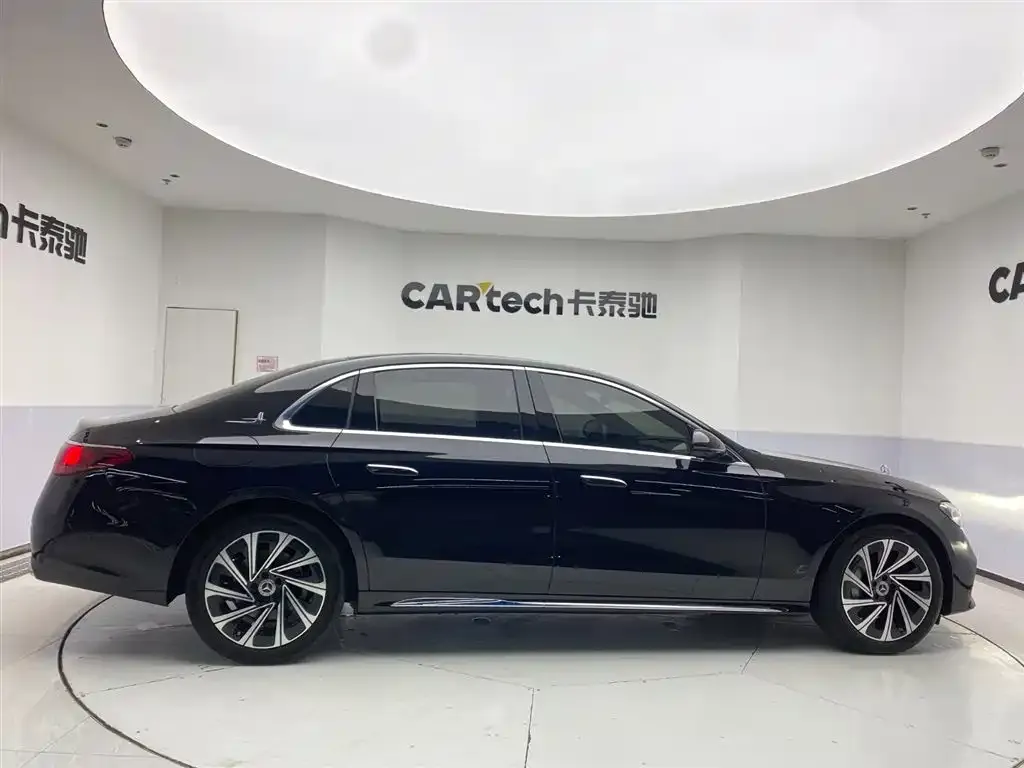 Mercedes-Benz E-Class 2024 из CN, фото 5