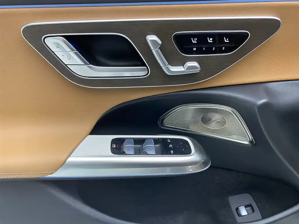 Mercedes-Benz E-Class 2024 из CN, фото 7