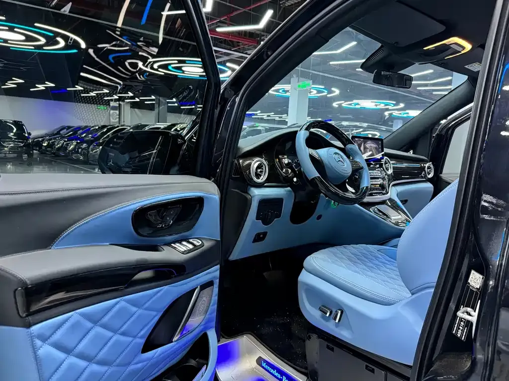 Mercedes-Benz Vito 2021 из CN, фото 4