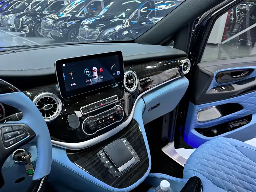 Mercedes-Benz Vito 2021 из CN, фото 8