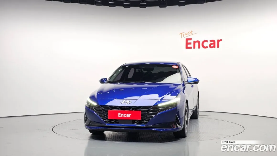 Hyundai AVANTE — фото 3