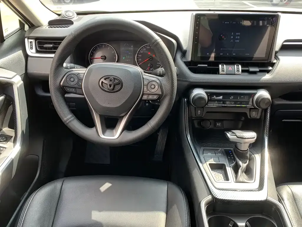 Toyota RAV4 2021 из CN, фото 10