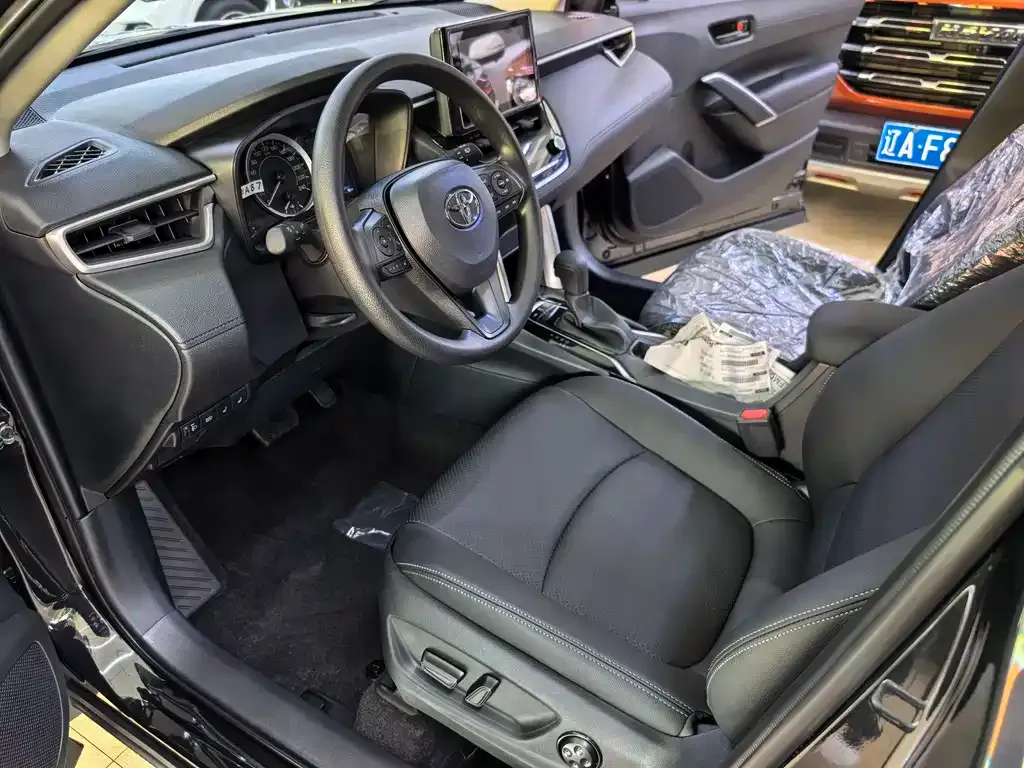 [object Object] Corolla Cross 2022 из CN, фото 10