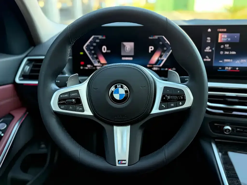 BMW 3 Series 2023 из CN, фото 10