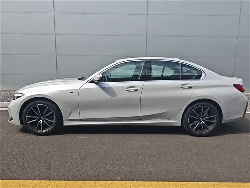 [object Object] 3 Series 2024 из CN, фото 4