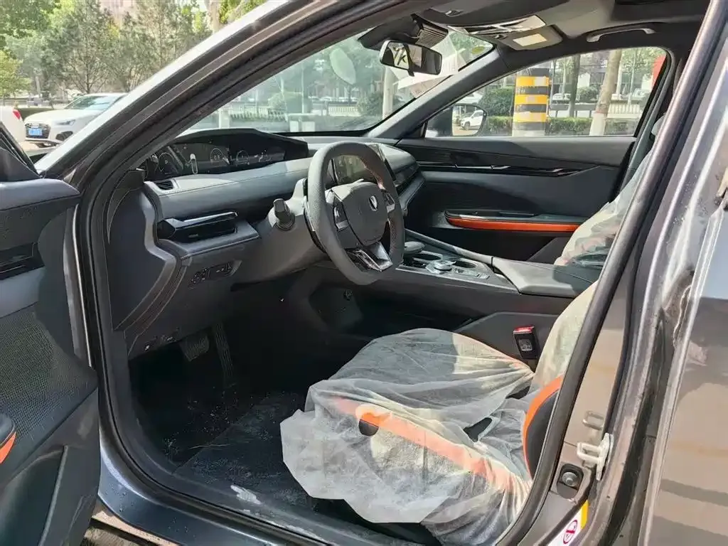 Changan UNI-V 2025 из CN, фото 9