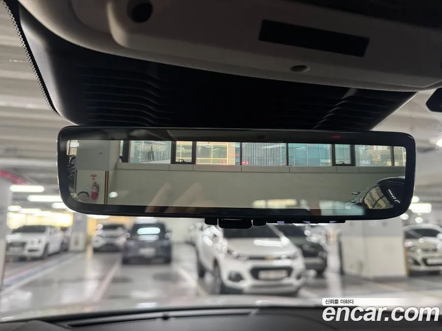 Land Rover Range Rover Evoque — фото 10