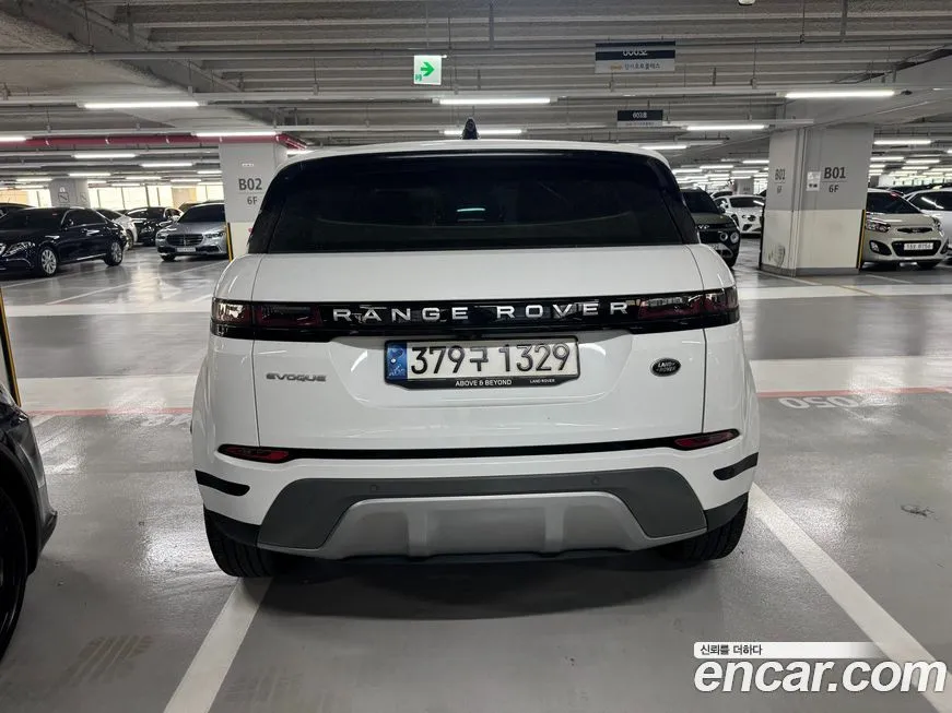 Land Rover Range Rover Evoque — фото 4