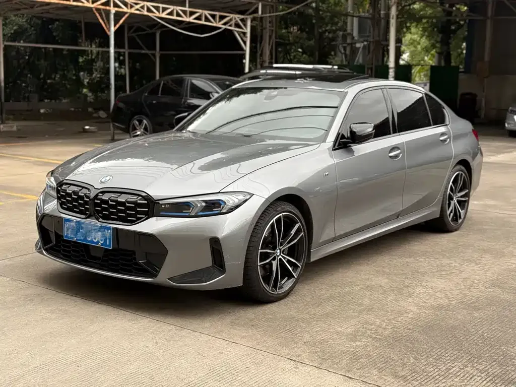 BMW 3 Series 2023 из CN, фото 1