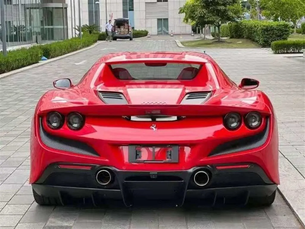 Ferrari F8 2023 из CN, фото 5