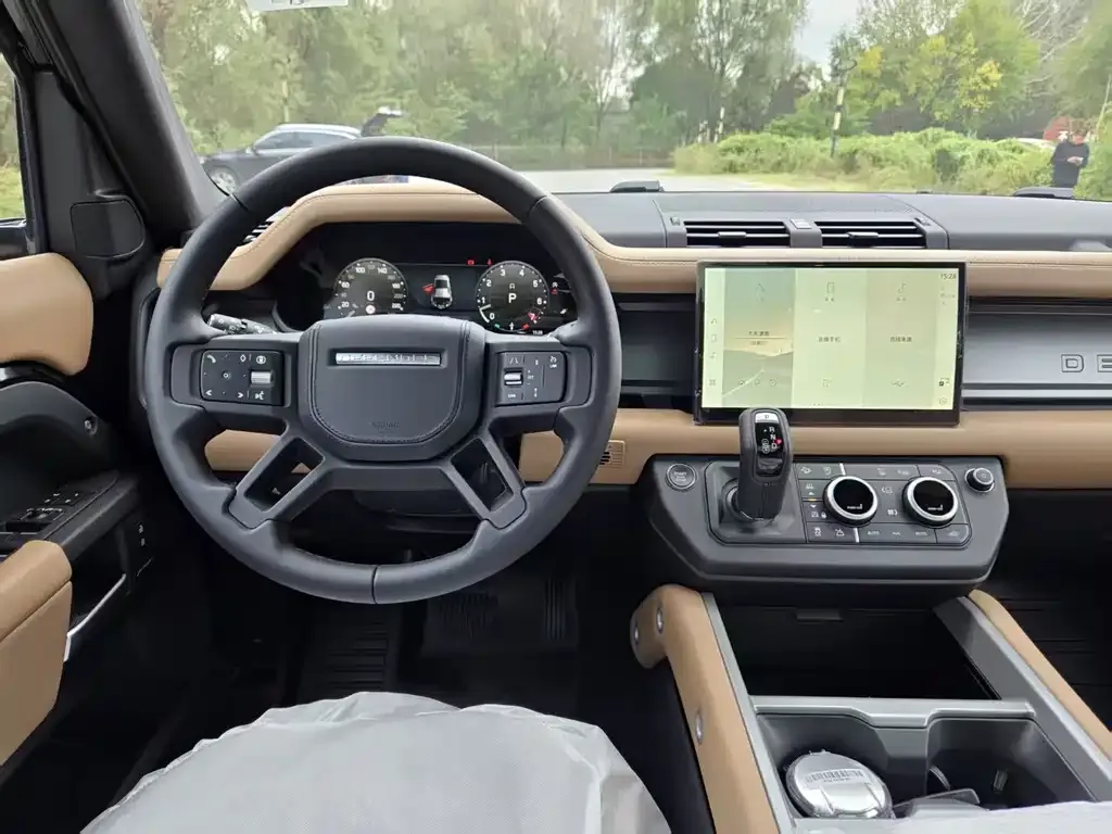 Land Rover Defender 2025 из CN, фото 10
