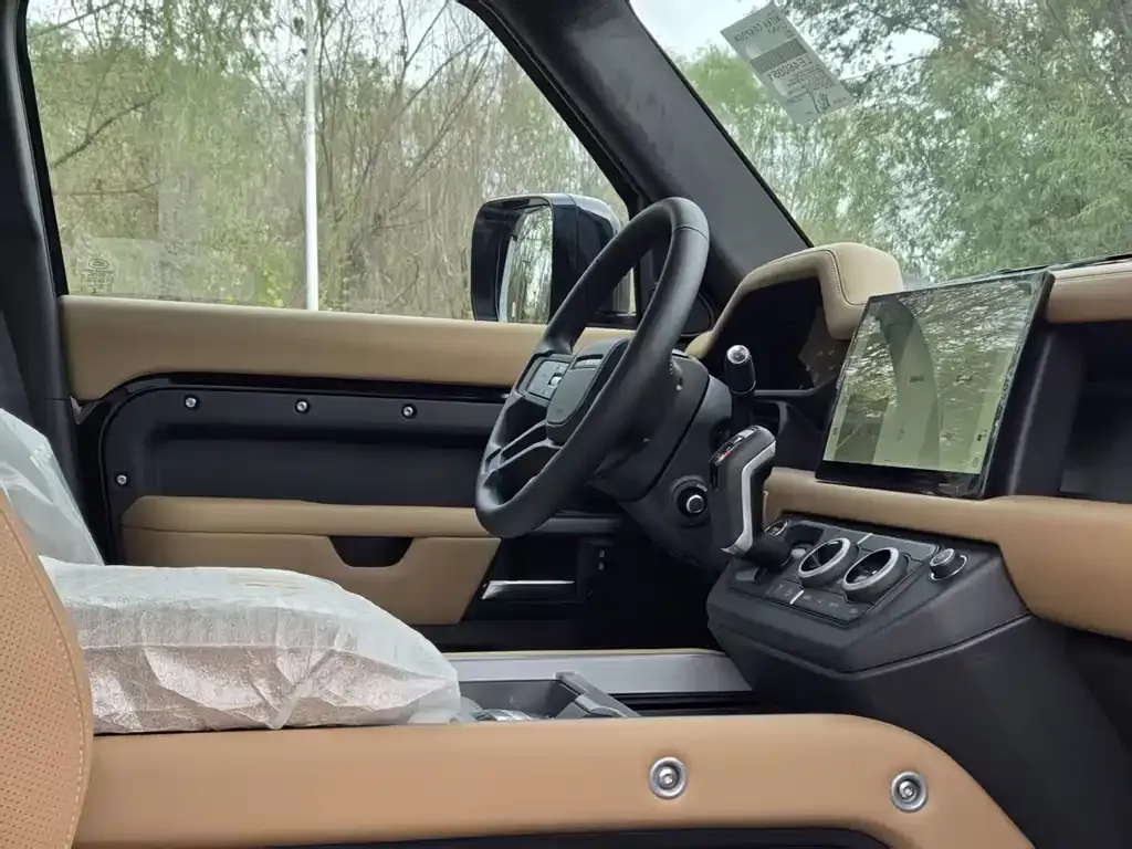 Land Rover Defender 2025 из CN, фото 6