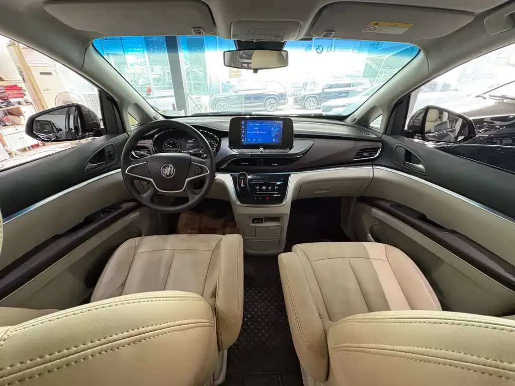 Buick GL8 2021 из CN, фото 10
