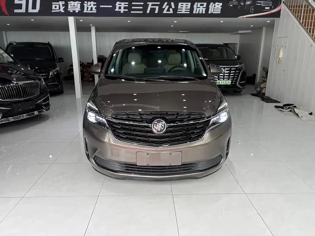 Buick GL8 2021 из CN, фото 2