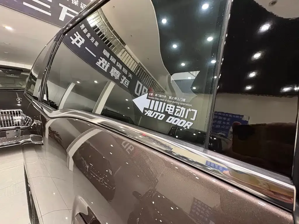 Buick GL8 2021 из CN, фото 7