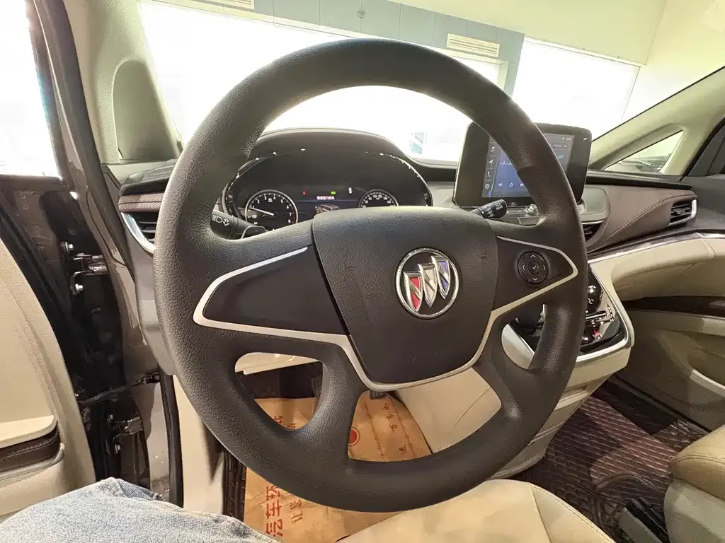 Buick GL8 2021 из CN, фото 9