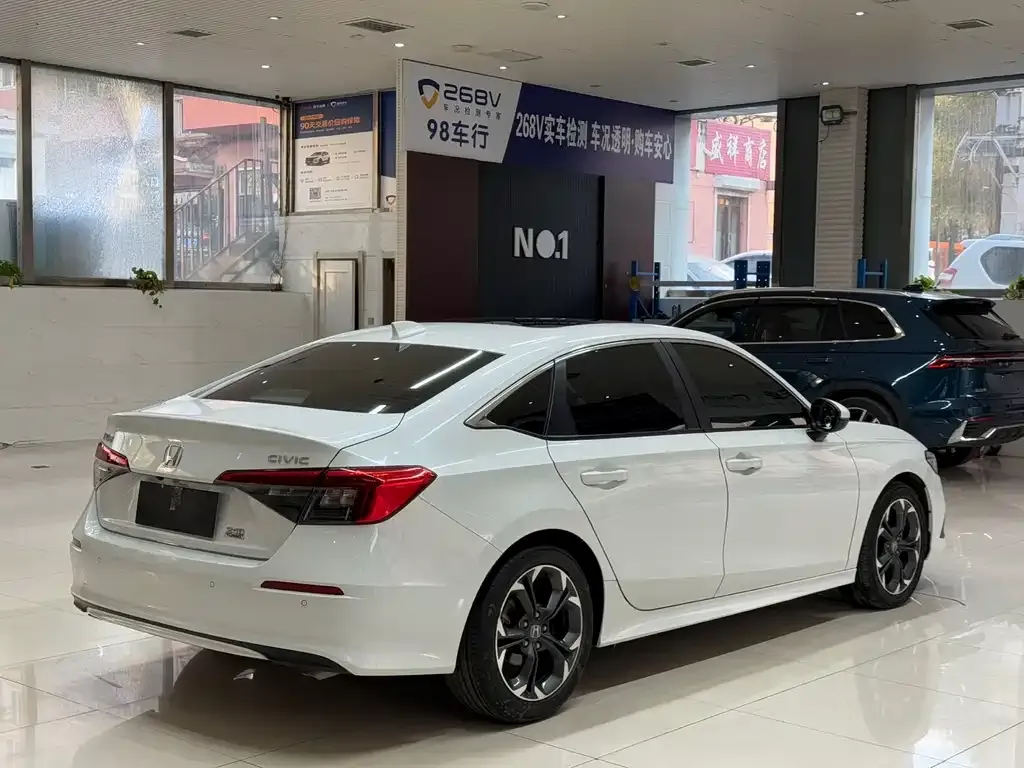 Honda Civic 2022 из CN, фото 4