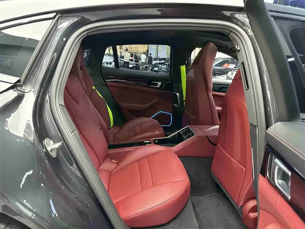 Porsche Panamera 2023 из CN, фото 7