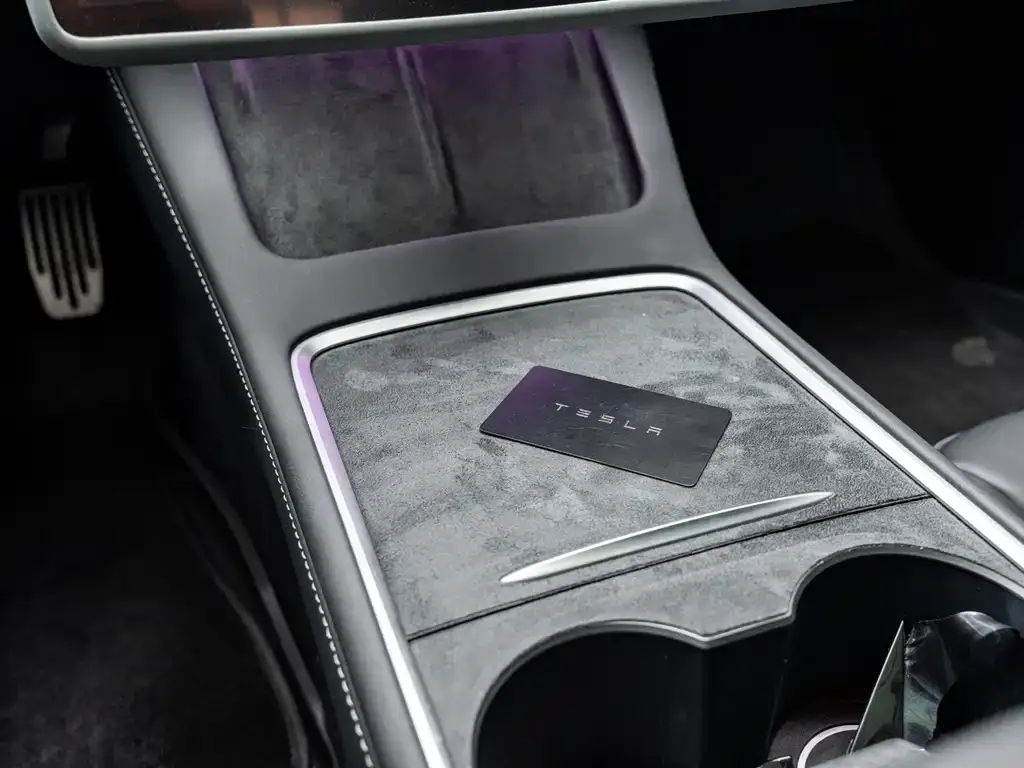 Tesla Model 3 2023 из CN, фото 5