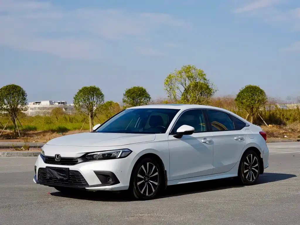 Honda Civic 2023 из CN, фото 2
