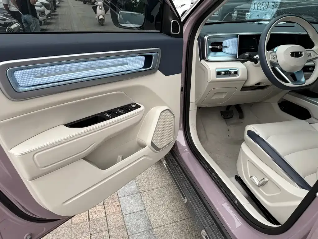 Geely Icon 2025 из CN, фото 5